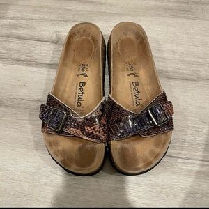 BIRKENSTOCK BETULA SNAKE PRINT SANDALS.SIZE EU 39